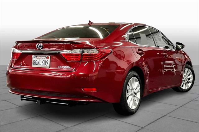 used 2013 Lexus ES 300h car, priced at $19,950