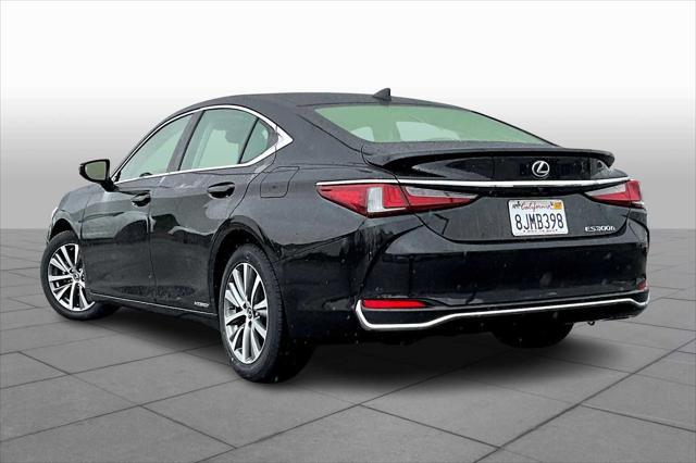 used 2019 Lexus ES 300h car, priced at $28,200