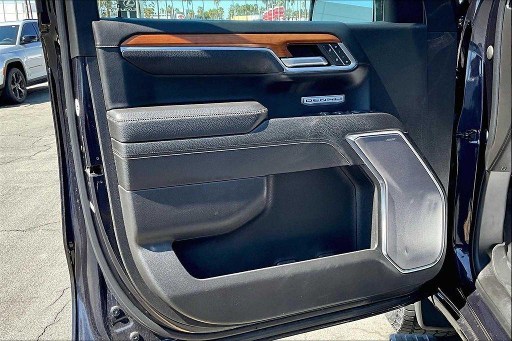 used 2022 GMC Sierra 1500 car, priced at $53,295