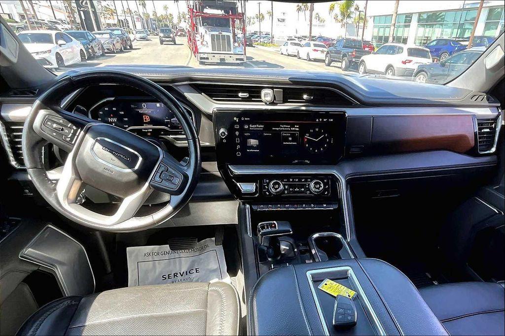 used 2022 GMC Sierra 1500 car, priced at $53,295