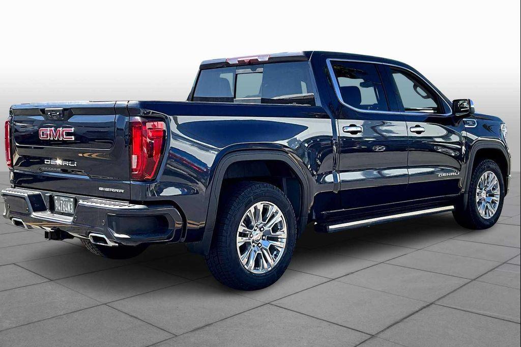 used 2022 GMC Sierra 1500 car, priced at $53,295