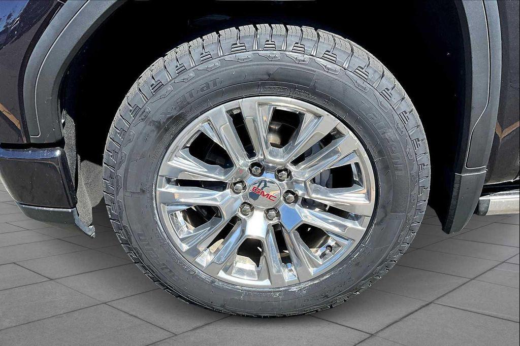 used 2022 GMC Sierra 1500 car, priced at $53,295