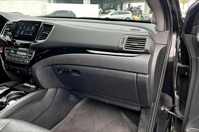 used 2020 Honda Pilot car, priced at $28,995