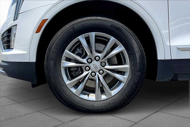 used 2022 Cadillac XT5 car, priced at $32,033