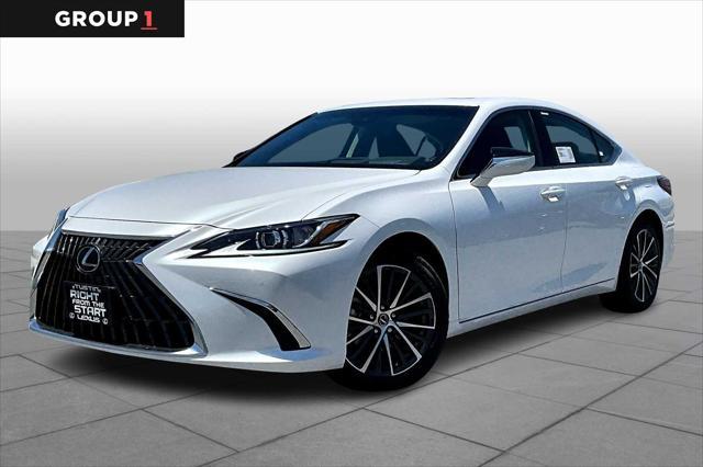 new 2025 Lexus ES 300h car, priced at $47,853