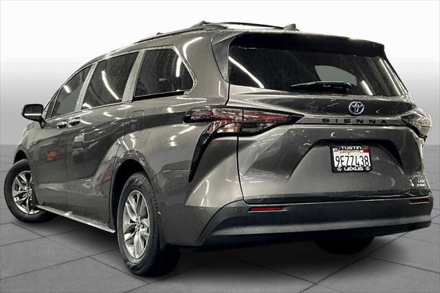 used 2023 Toyota Sienna car, priced at $39,850
