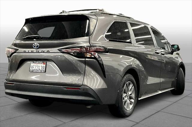 used 2023 Toyota Sienna car, priced at $39,850