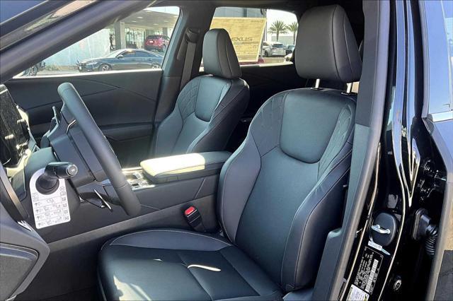 new 2025 Lexus RX 350 car, priced at $54,054