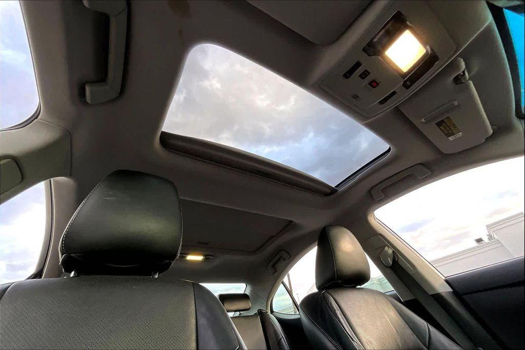 used 2016 Lexus ES 350 car, priced at $23,399