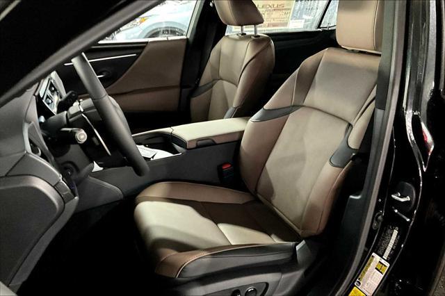new 2025 Lexus ES 300h car, priced at $48,724