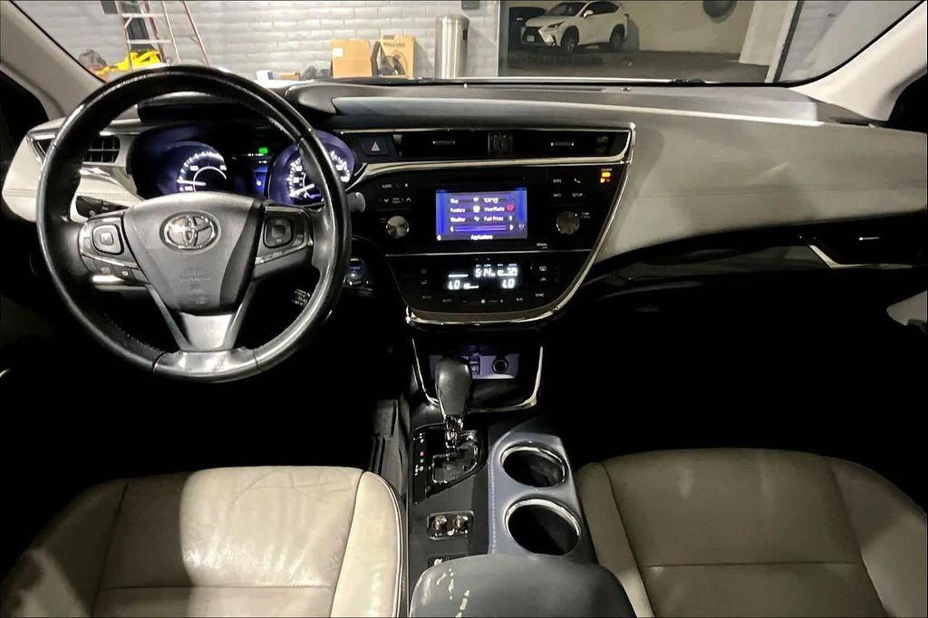 used 2014 Toyota Avalon Hybrid car, priced at $12,995