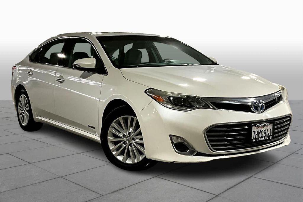 used 2014 Toyota Avalon Hybrid car, priced at $12,995