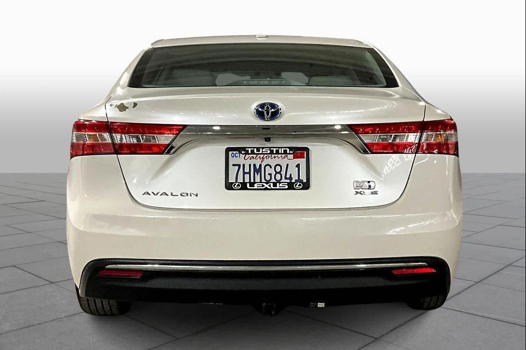 used 2014 Toyota Avalon Hybrid car, priced at $12,995