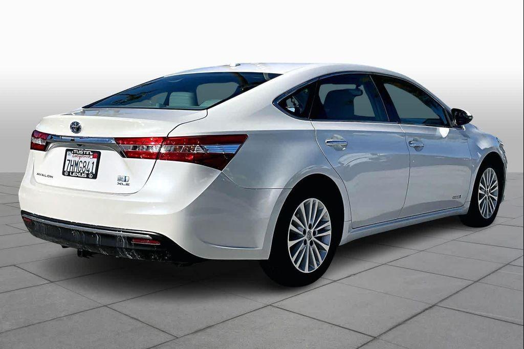 used 2014 Toyota Avalon Hybrid car, priced at $10,775