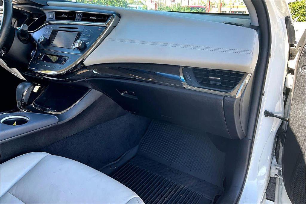 used 2014 Toyota Avalon Hybrid car, priced at $10,775