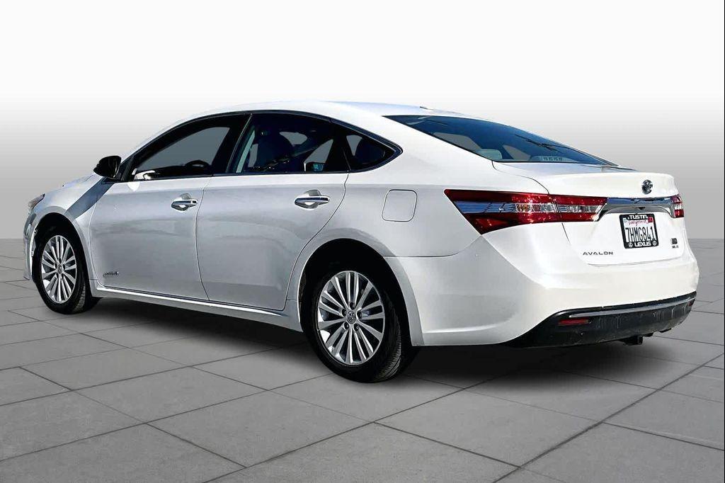 used 2014 Toyota Avalon Hybrid car, priced at $10,775