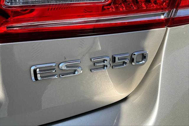 used 2011 Lexus ES 350 car, priced at $17,499