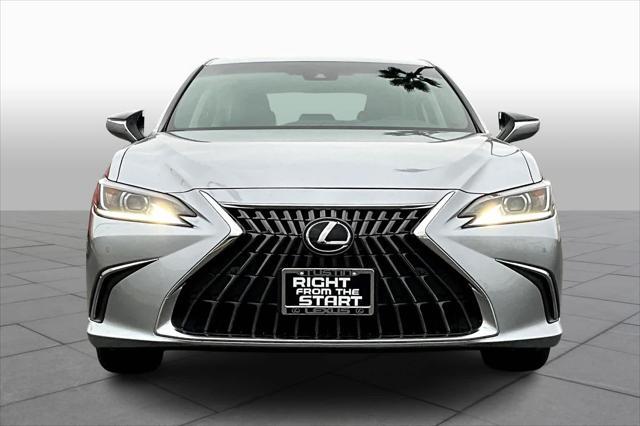 new 2025 Lexus ES 350 car, priced at $46,384