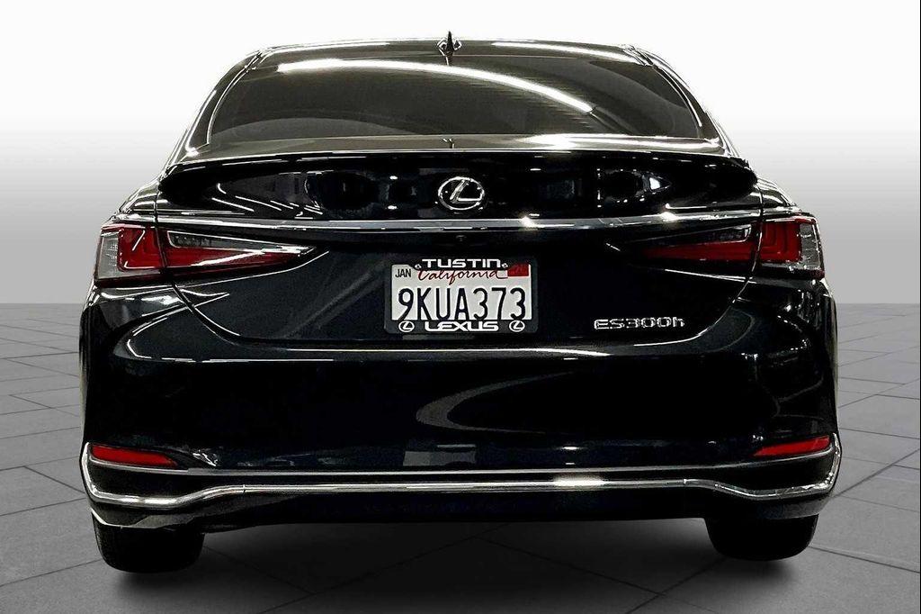 used 2024 Lexus ES 300h car, priced at $40,950
