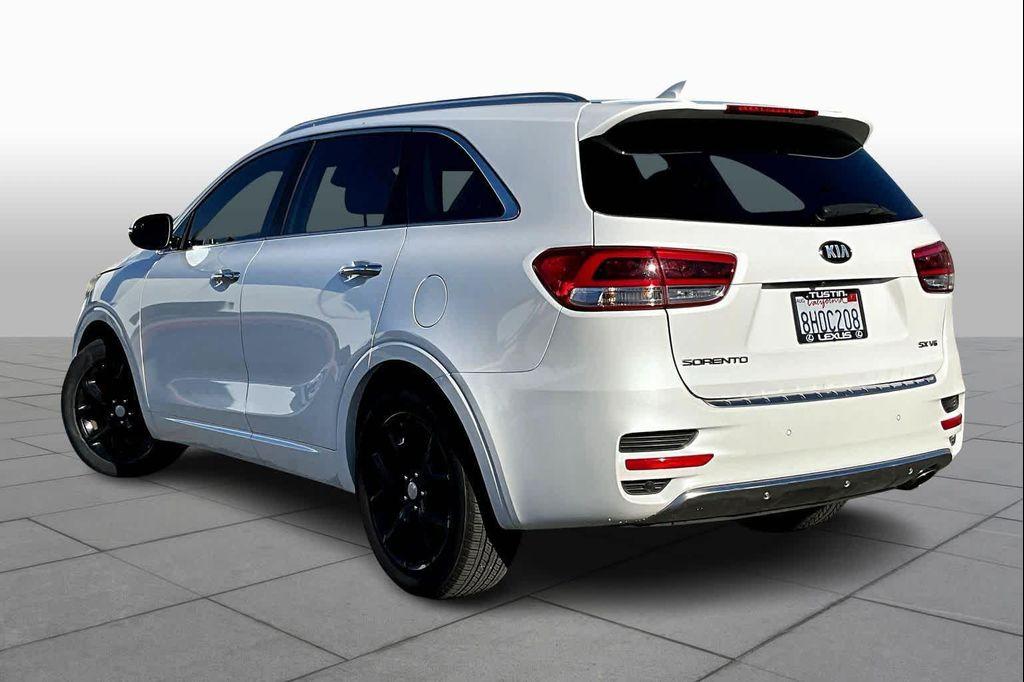 used 2018 Kia Sorento car, priced at $19,595