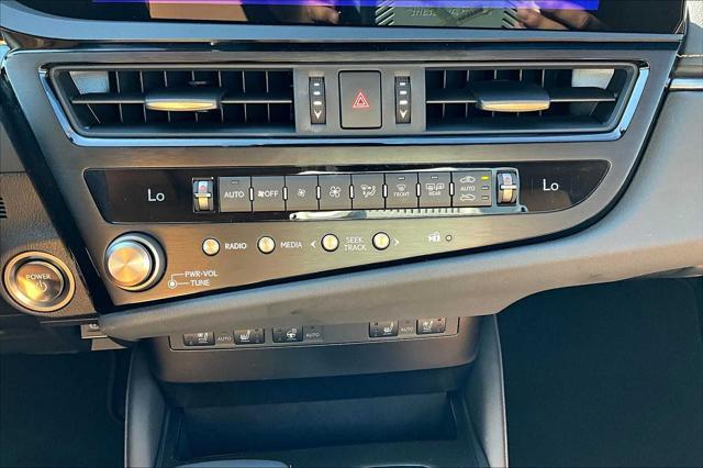 new 2025 Lexus ES 300h car, priced at $50,524