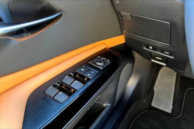 new 2025 Lexus ES 300h car, priced at $50,524