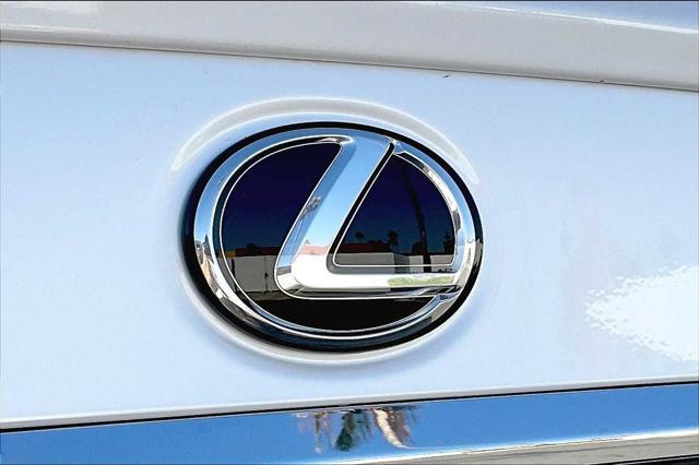 new 2025 Lexus ES 300h car, priced at $50,524