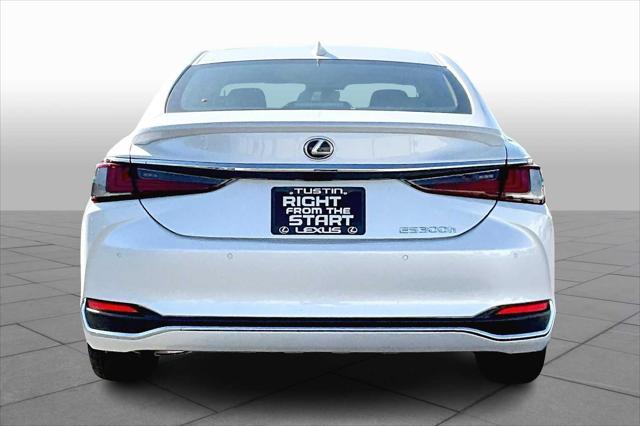 new 2025 Lexus ES 300h car, priced at $50,524