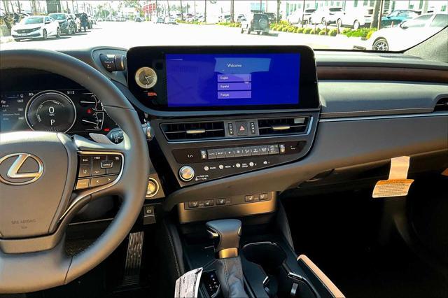 new 2025 Lexus ES 300h car, priced at $50,524
