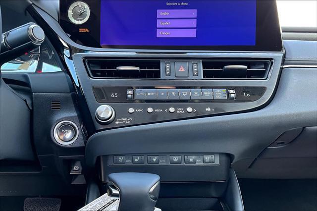 new 2025 Lexus ES 300h car, priced at $53,268