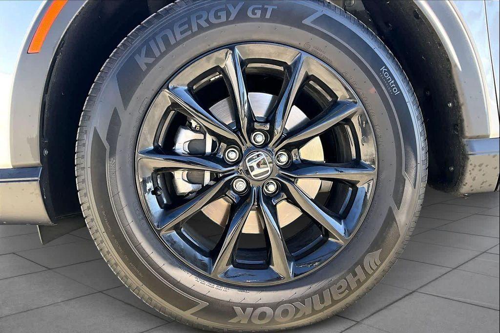 used 2026 Honda CR-V Hybrid car, priced at $37,995