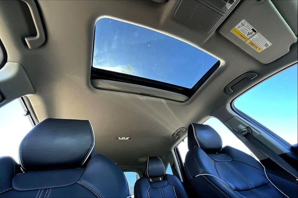 used 2019 Acura MDX car, priced at $23,715