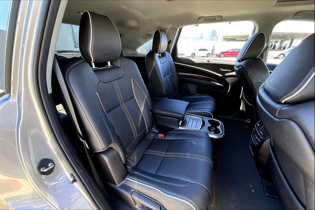 used 2019 Acura MDX car, priced at $23,715
