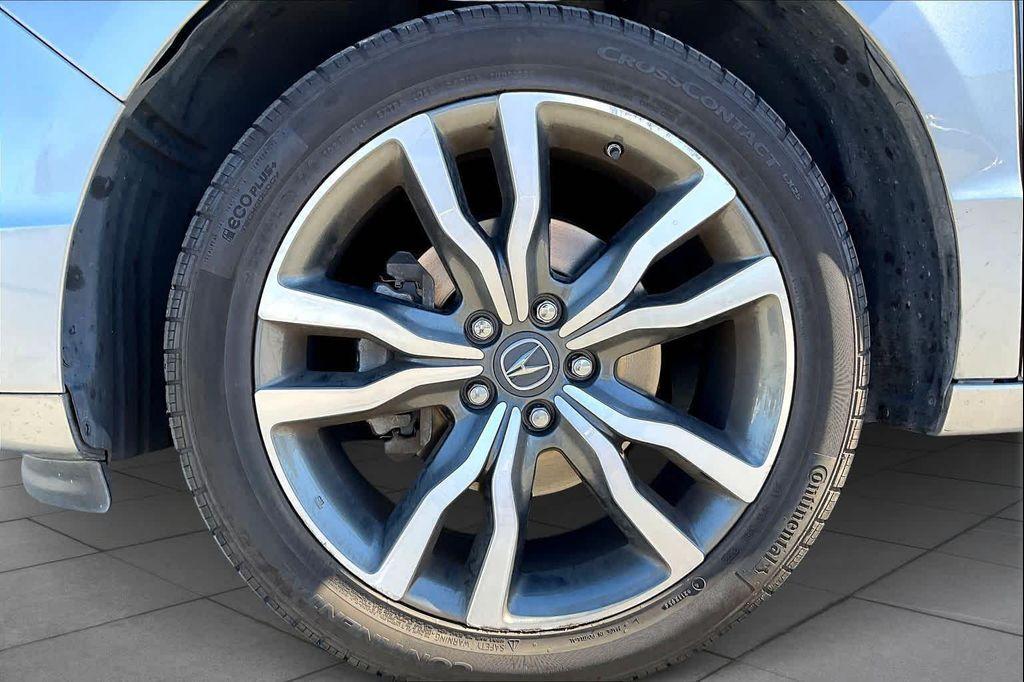 used 2019 Acura MDX car, priced at $23,715