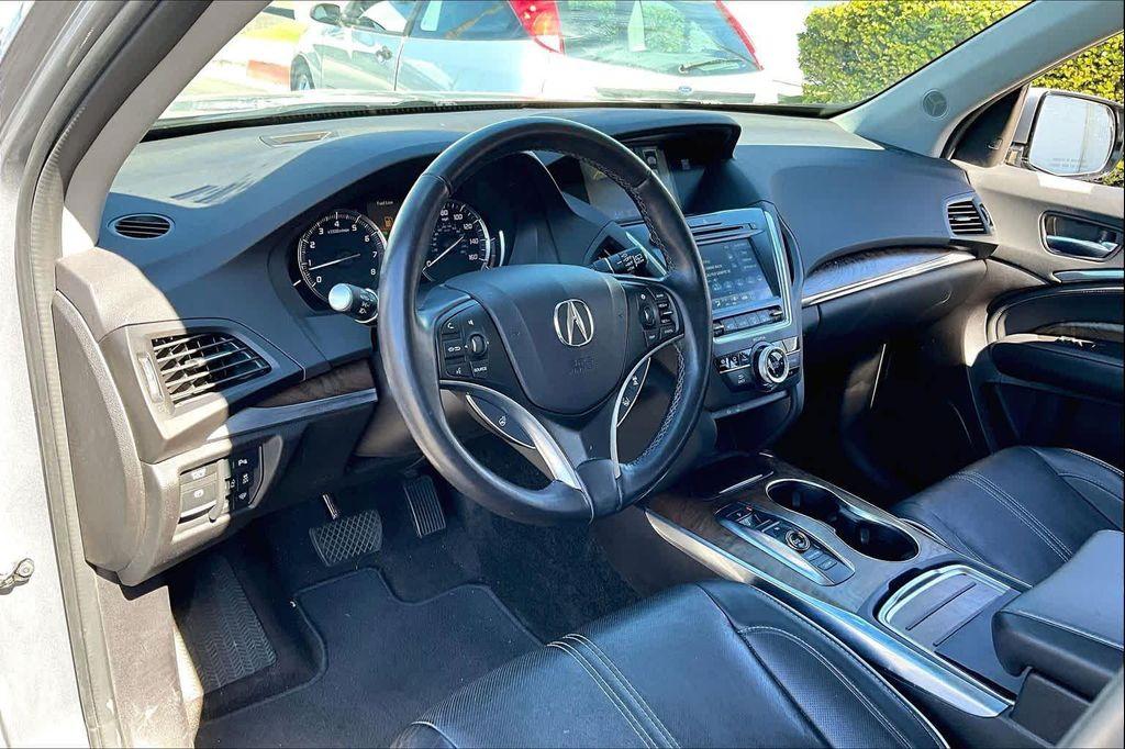 used 2019 Acura MDX car, priced at $23,715
