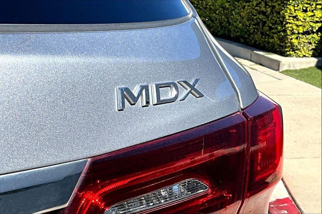 used 2019 Acura MDX car, priced at $23,715
