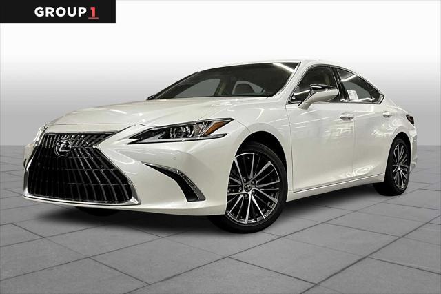 new 2025 Lexus ES 300h car, priced at $48,894