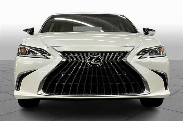 new 2025 Lexus ES 300h car, priced at $48,894