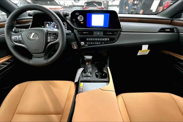 new 2025 Lexus ES 300h car, priced at $48,894