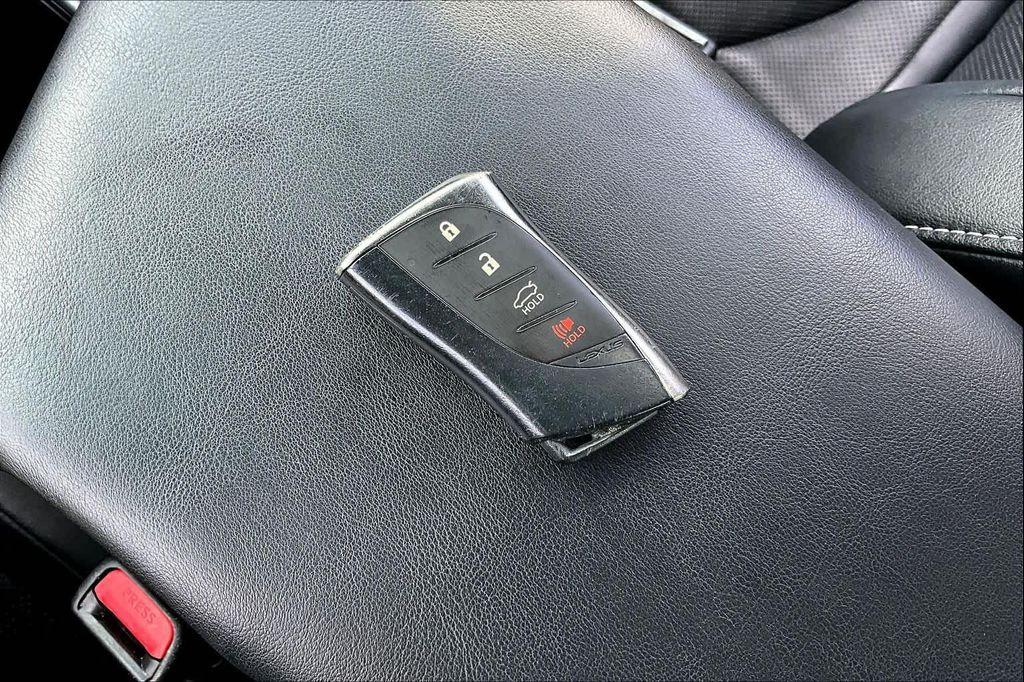 used 2019 Lexus ES 350 car, priced at $31,995