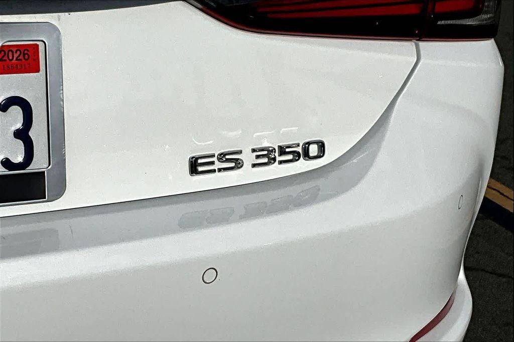 used 2019 Lexus ES 350 car, priced at $31,995