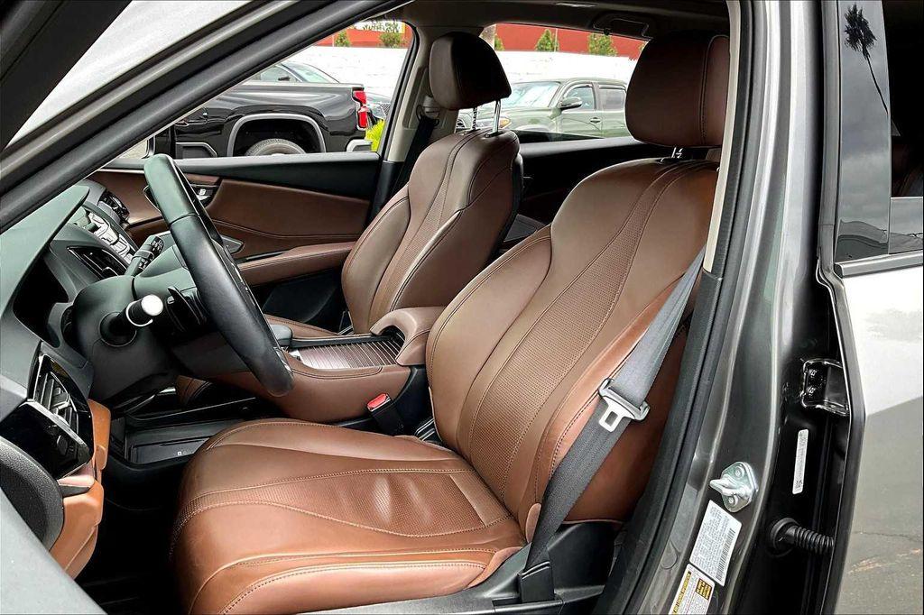 used 2024 Acura RDX car, priced at $36,499