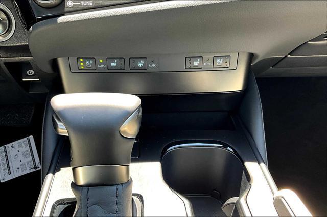 new 2025 Lexus ES 300h car, priced at $48,394