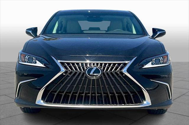 new 2025 Lexus ES 300h car, priced at $48,394