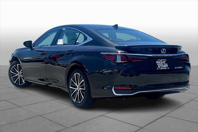 new 2025 Lexus ES 300h car, priced at $48,394