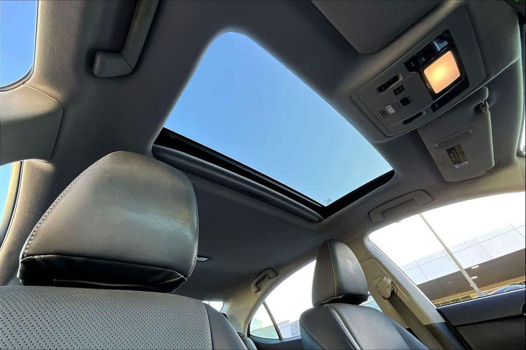 used 2017 Lexus ES 350 car, priced at $22,995