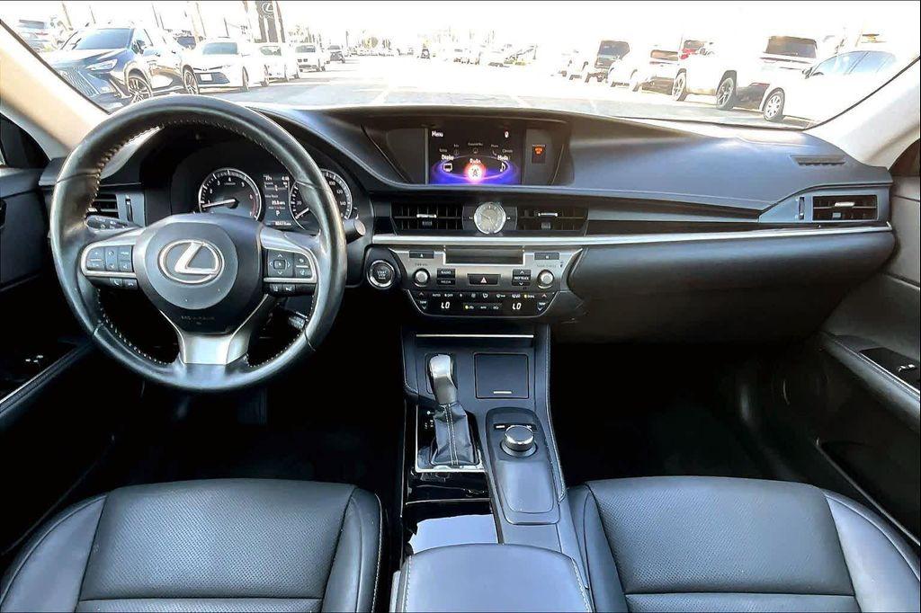 used 2017 Lexus ES 350 car, priced at $22,995