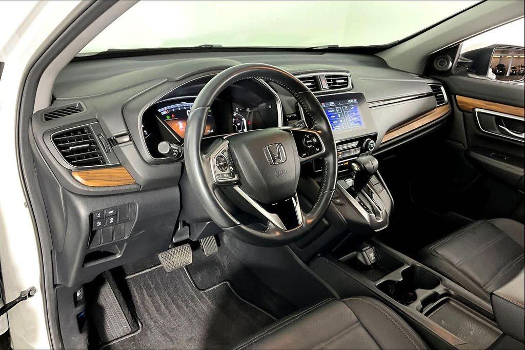used 2019 Honda CR-V car, priced at $25,995