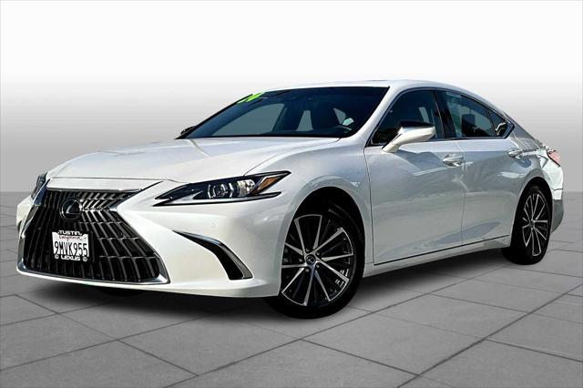 used 2024 Lexus ES 300h car, priced at $42,895