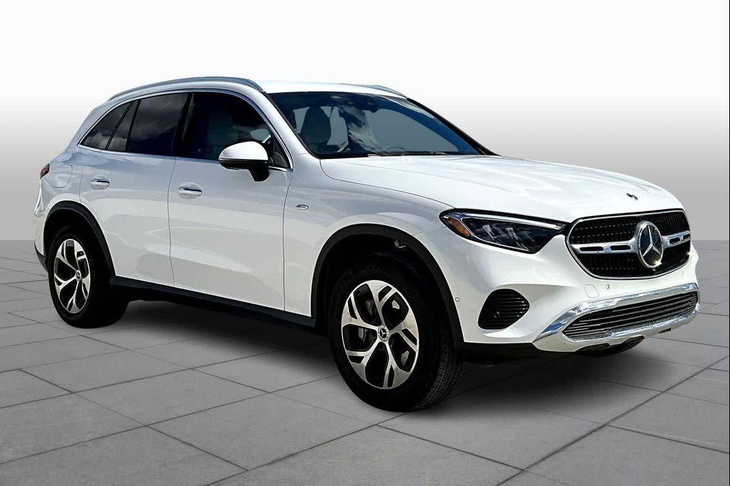 used 2025 Mercedes-Benz GLC 350e car, priced at $55,624